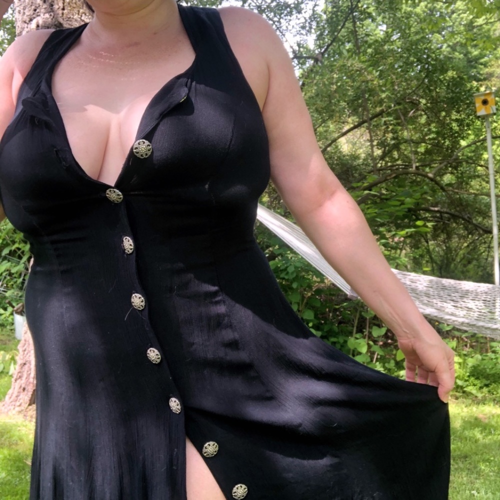 ultimate ‘90s sundress with button front and criss-cross back (size 12/14)